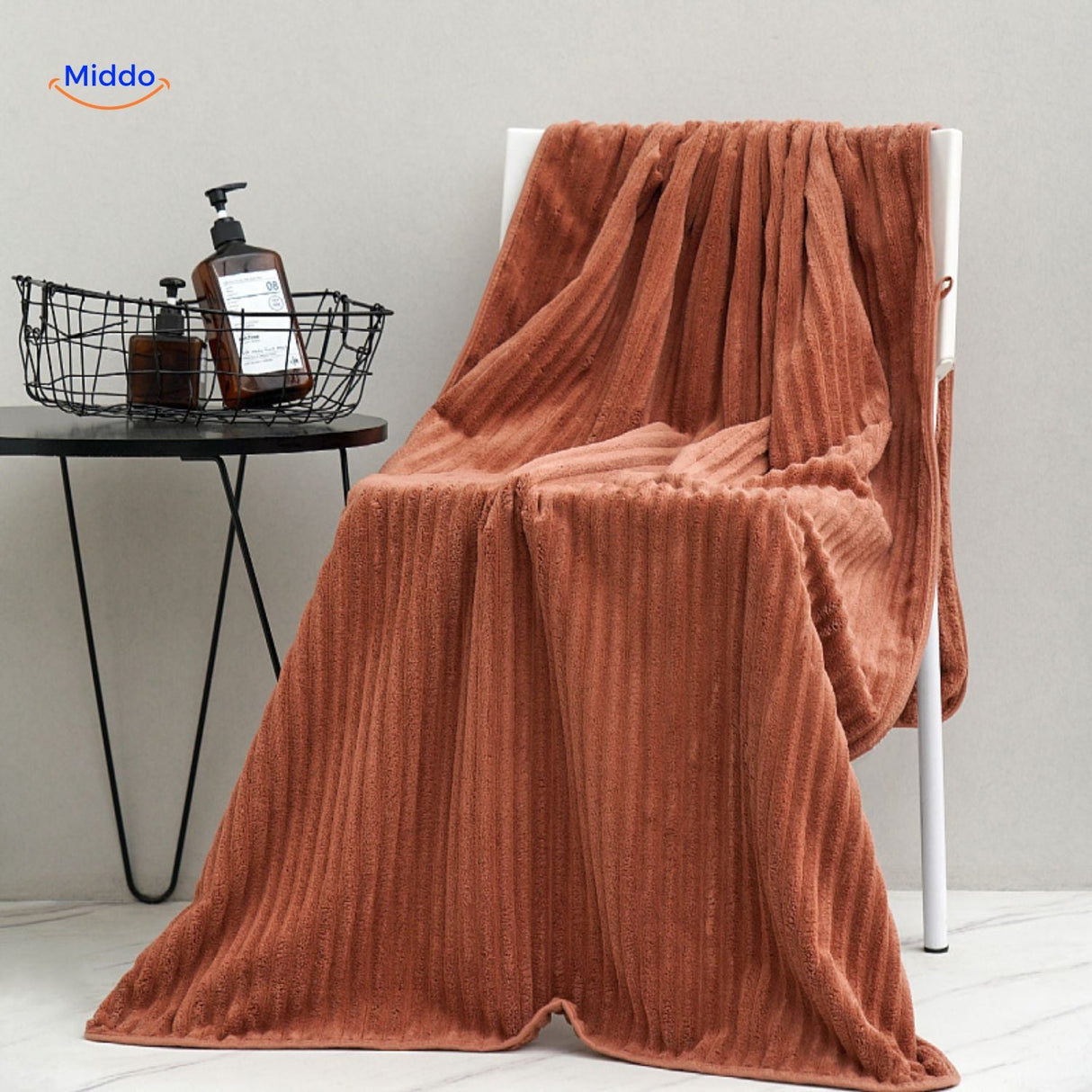 Bath towel gift for a girlfriend featuring absorbent quick-dry fabric.