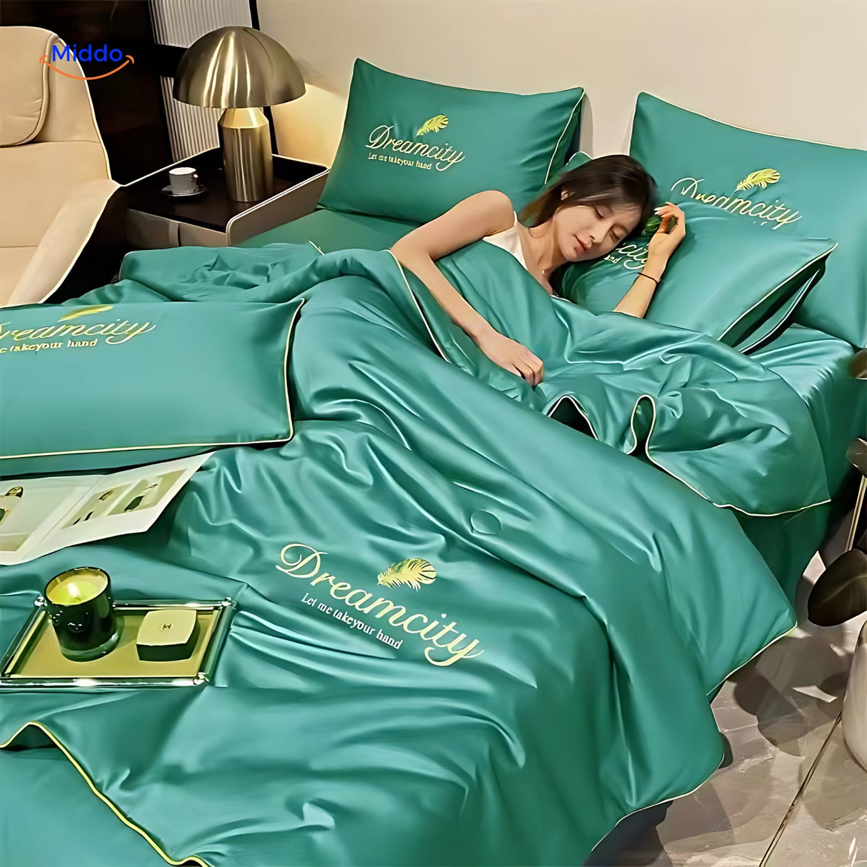 Calming green cooling blanket, bringing nature-inspired comfort to your bedroom.