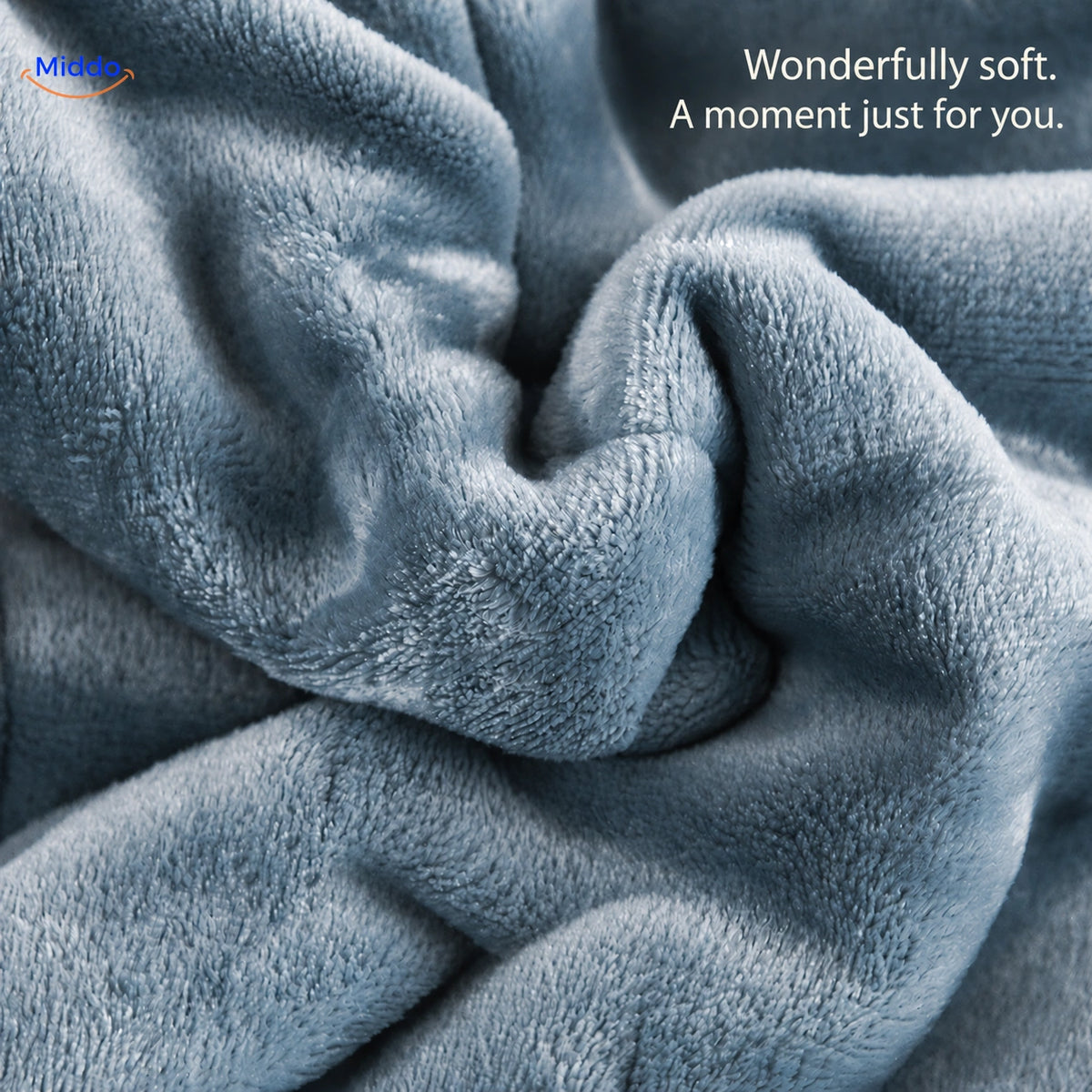 CozyFleece – Close-up of soft flannel fabric