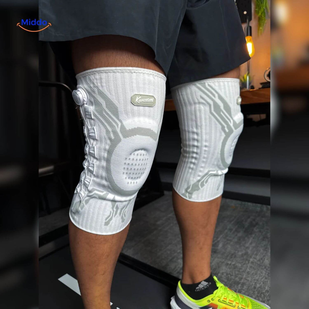 FlexiGuard knee brace with targeted compression technology for joint stability.