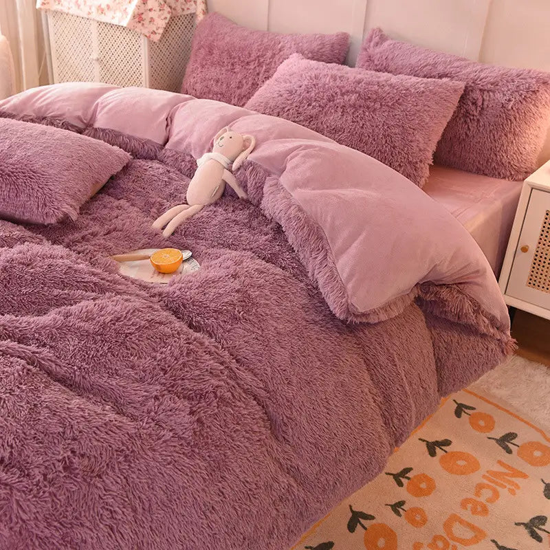 Teddy Fluffy fleece bedding set in Mauve