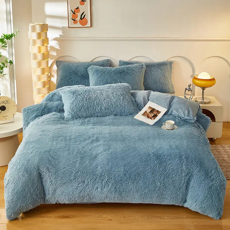 Teddy Fluffy fleece bedding set in Steel Blue