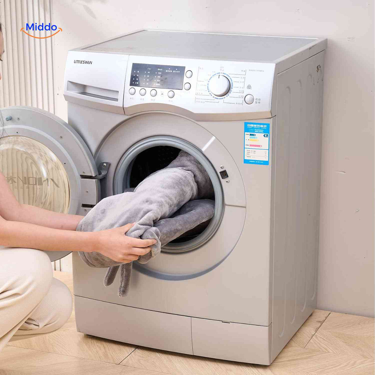Thermowrap machine-washable design makes cleaning and maintenance easy and convenient.