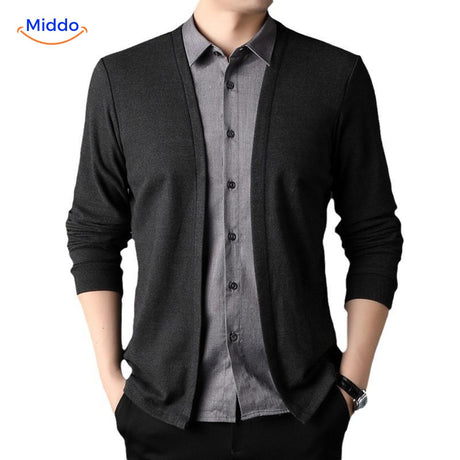 2-in-1 knit shirt featuring a stylish gray collar design detail.