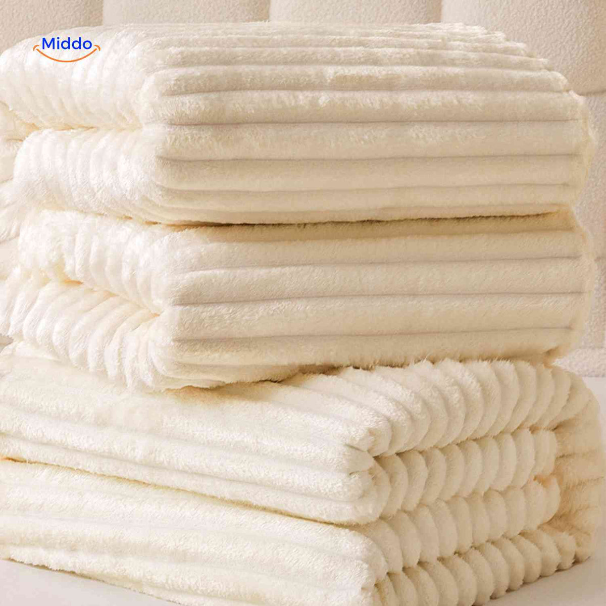 Fluffina plush bedroom blanket