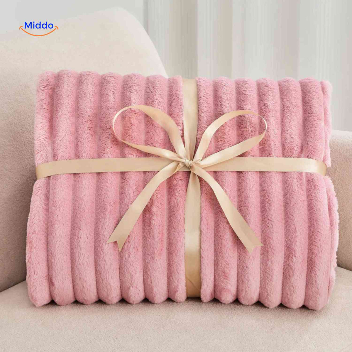 Fluffina cream plush gift blanket