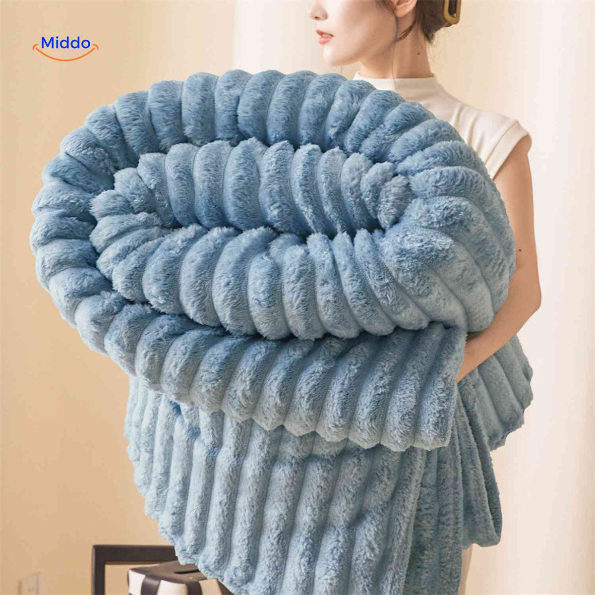 Fluffina soft plush gift blanket