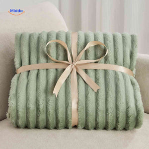 Fluffina soft plush ribbed blanket