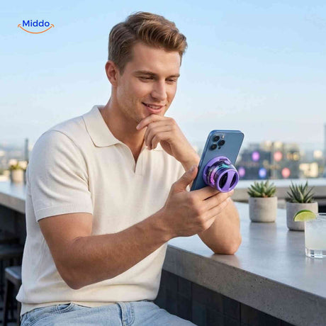 MagniBeat smartphone and speaker combination