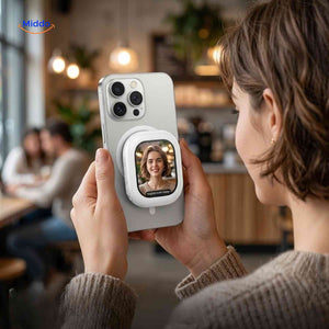 SnapView selfie monitor showing a live preview on a smartphone