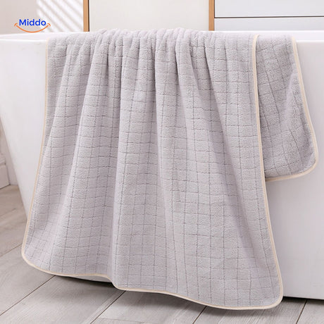 Perfect bath towel gift with absorbent and quick-dry technology.