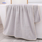 Perfect bath towel gift with absorbent and quick-dry technology.