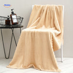 Ideal bath towel gift for autumn season with quick-dry technology.