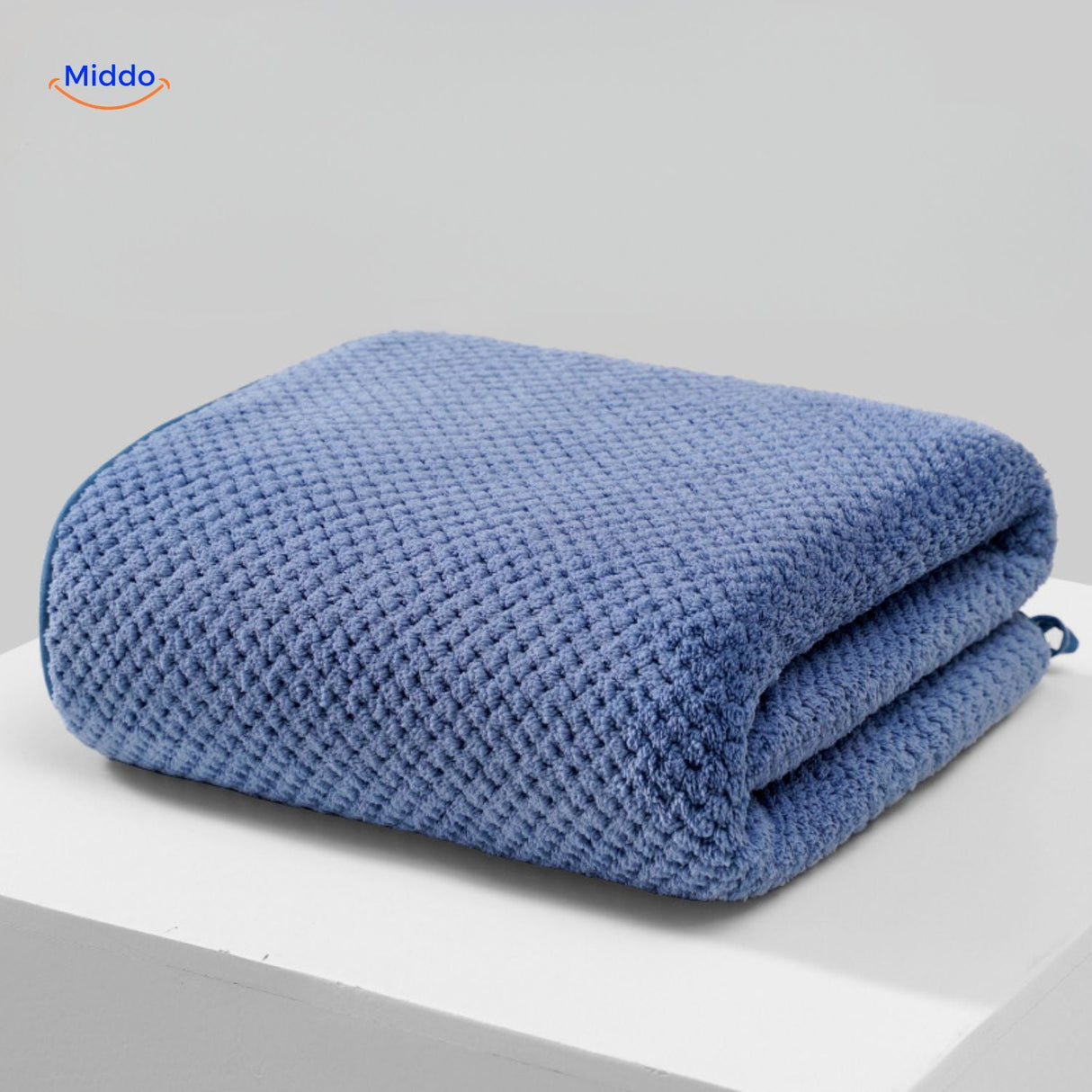 Quick-dry bath towel ideal for gifting to loved ones.