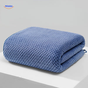 Quick-dry bath towel ideal for gifting to loved ones.