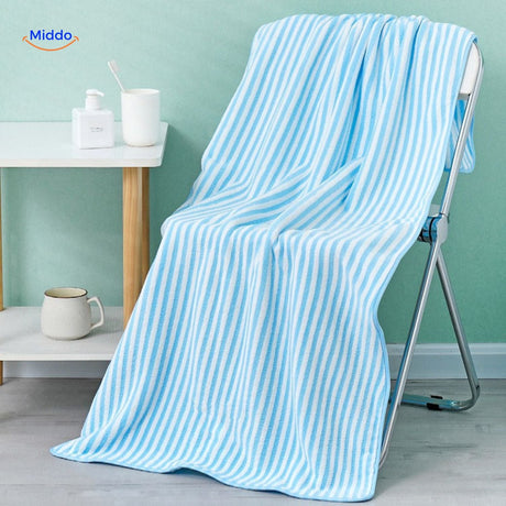Quick-dry bath towel perfect as a thoughtful washcloth gift.