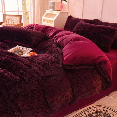 Teddy Fluffy fleece bedding set in Burgundy