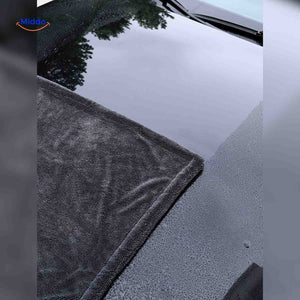 Super absorbent BraidDry microfiber removes water and residue effortlessly.