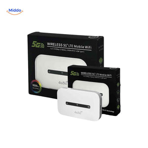 Compact 5G router shown in product packaging.