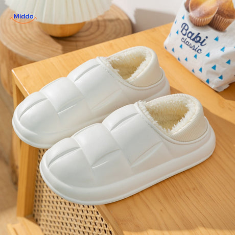 Comfortable cotton slippers with anti-slip sole and velvet interior lining