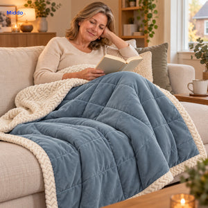 CozyFleece – Relaxing on the sofa
