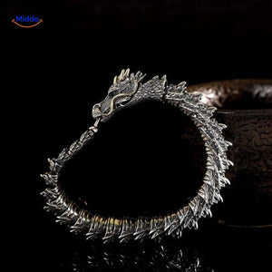 Dragon bone bracelet sizing guide showing measurements for proper fit.