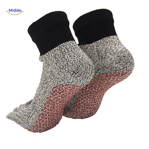 Professional five-toe work socks with puncture-resistant technology and durability.