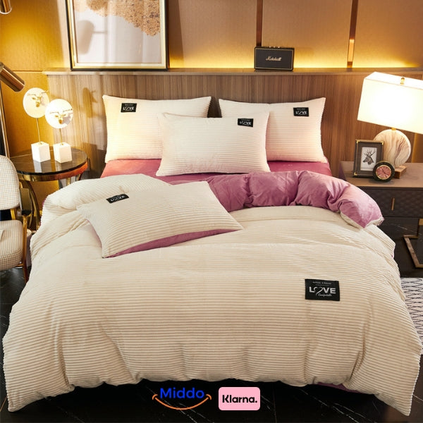 Winter warm fleece duvet cover in cream white color with soft ultra plush material.
