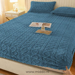 Fleece fitted sheet available in ocean blue color.