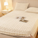 Fleece fitted sheet in elegant cream white shade.