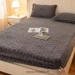 Fleece fitted sheet in sophisticated dark grey shade.