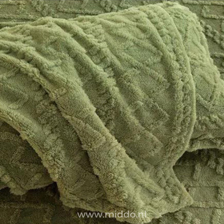Fleece fitted sheet product shot showing dimensions and form.