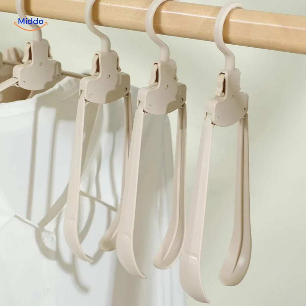 FlexiHanger Pro durable adjustable hanger for versatile home and travel use.