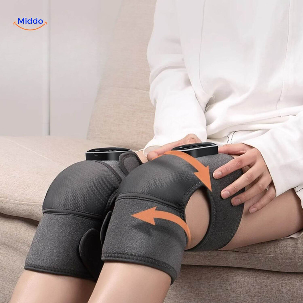 Digital control display on FlexiHeat cordless knee massager for easy adjustment.