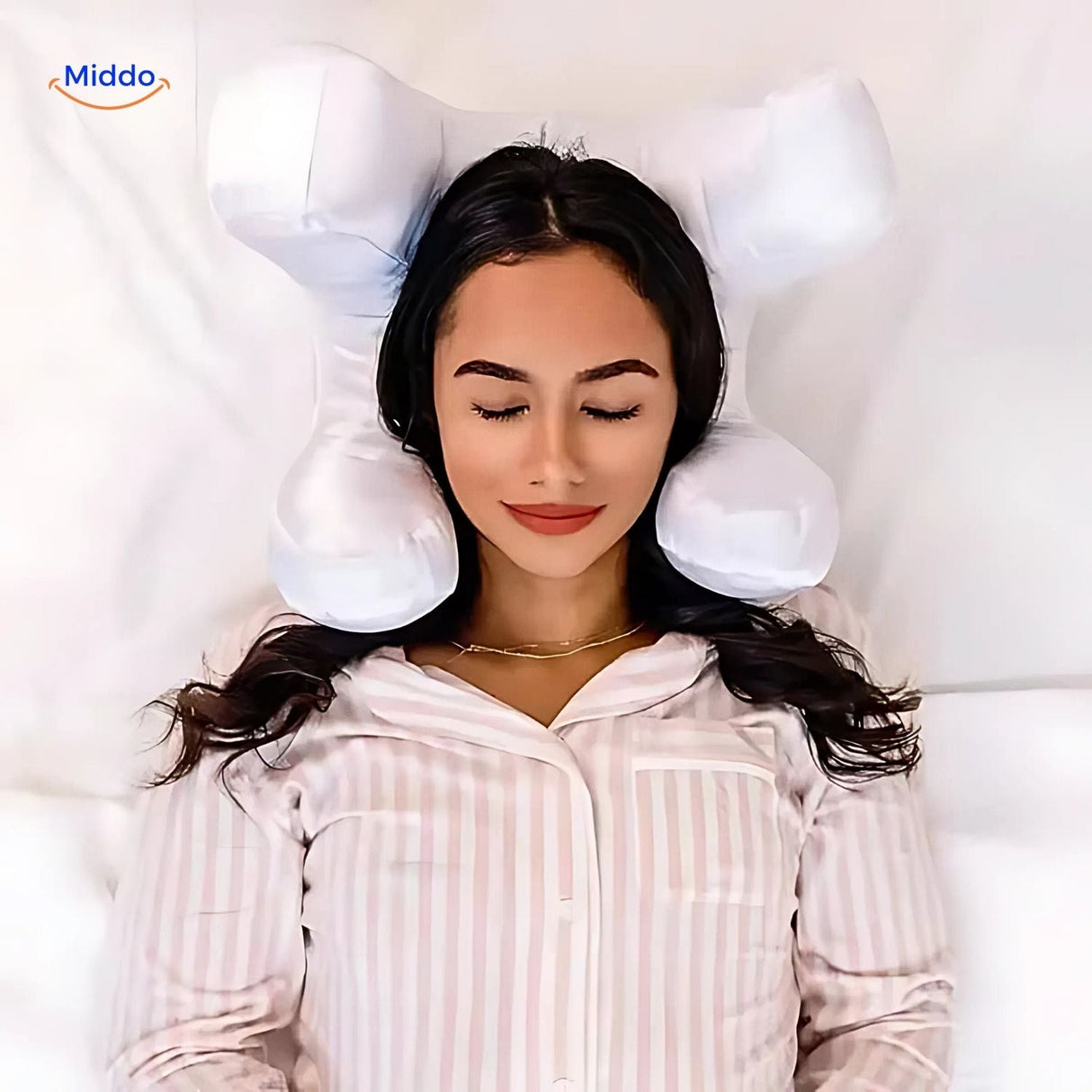 Glow pillow offers relaxation and comfort for nourishing beauty sleep.