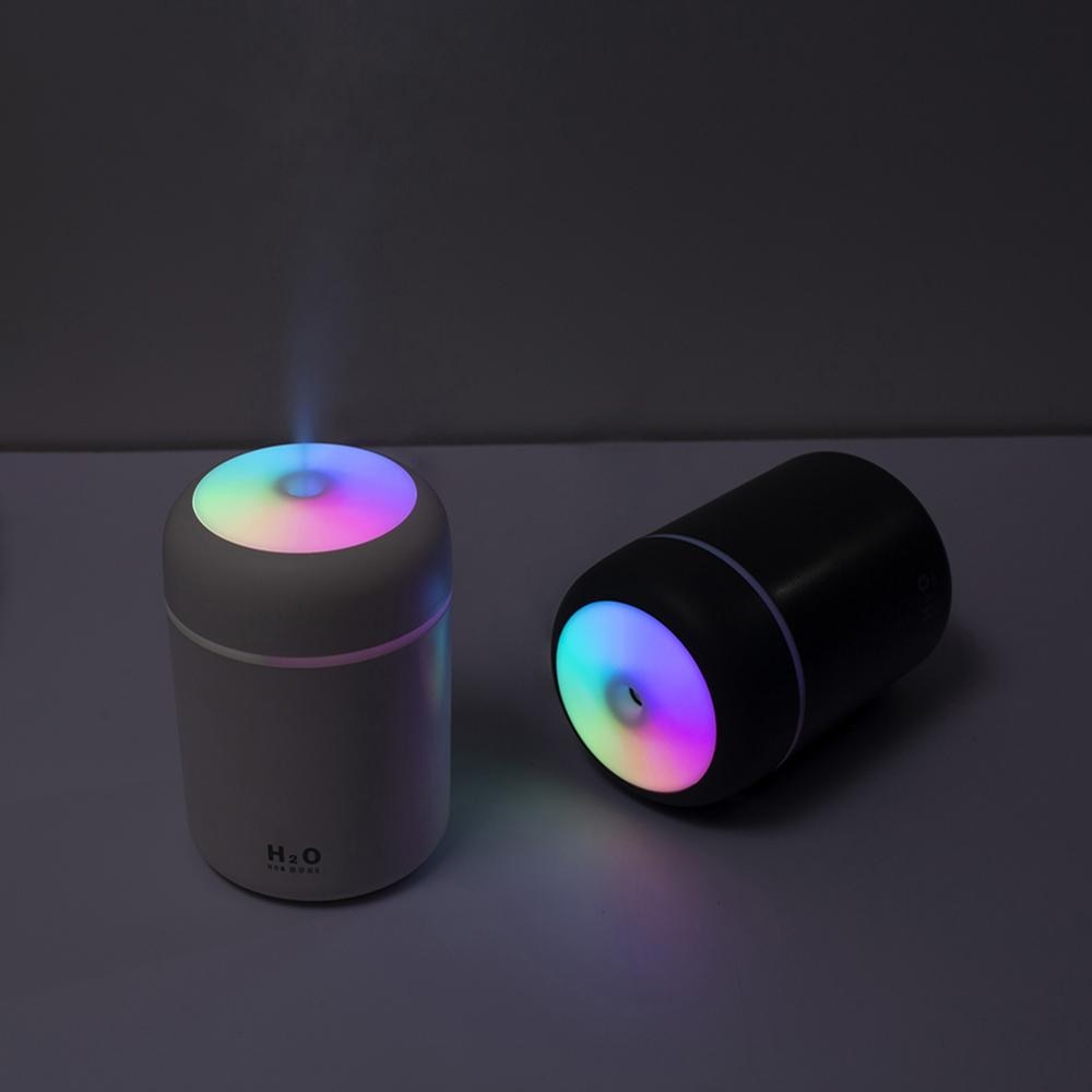 Humidifier with soothing LED night light mode, perfect for bedroom air diffusion.