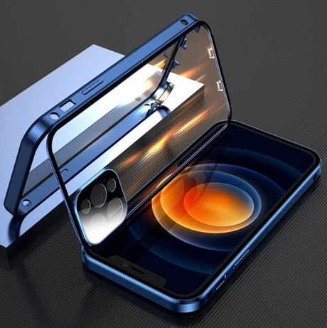 WonderCase blue model supports wireless charging without interference.