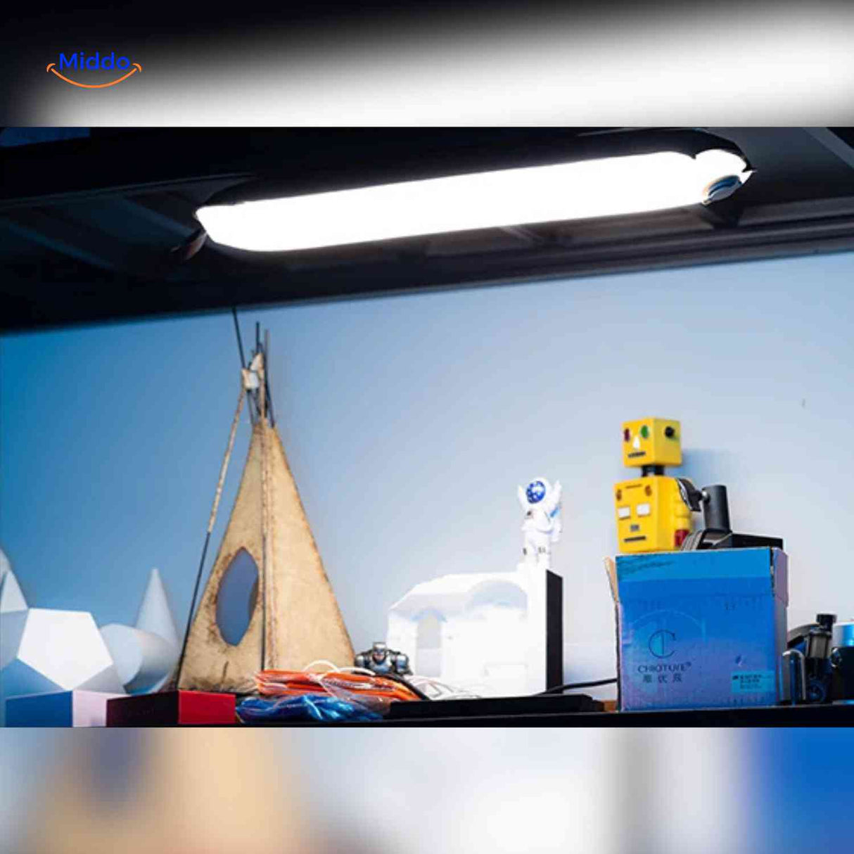 Industrial LED workshop lamp for shelf and workbench task lighting.