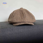 Light brown houndstooth wool flat cap with vintage all-season design.