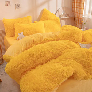 Teddy Fluffy fleece bedding set in Ochre Yellow