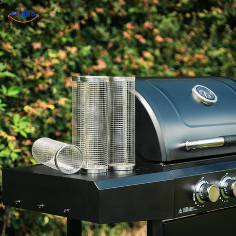 RollingGrill durable stainless steel basket is dishwasher-safe for easy cleanup.