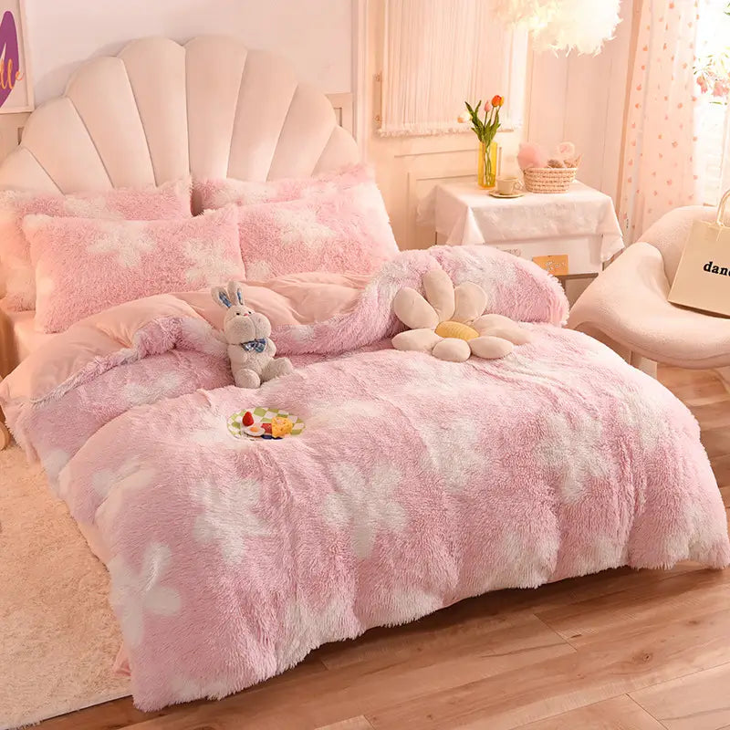 Teddy Fluffy fleece bedding set in Pink and White Clouds
