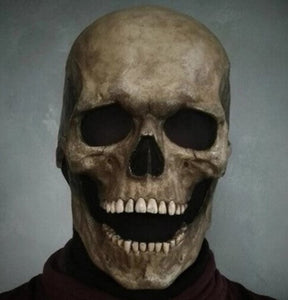 Grey skull mask with articulated open mouth for expressive Halloween wear.