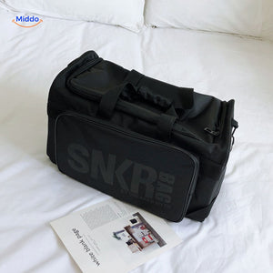 SNKRPro sports bag with product information and packaging materials displayed.