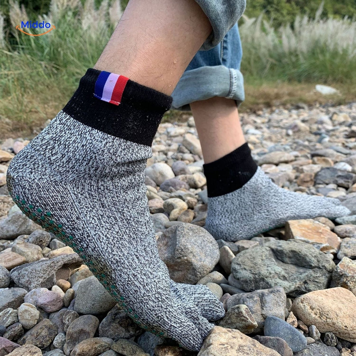 Sturdy five-toe socks built for puncture resistance and long-lasting durability.