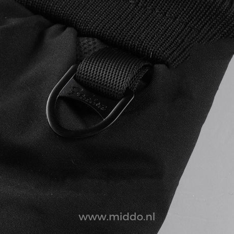 Close-up of reinforced belt loop on waterproof thermo fleece pants.