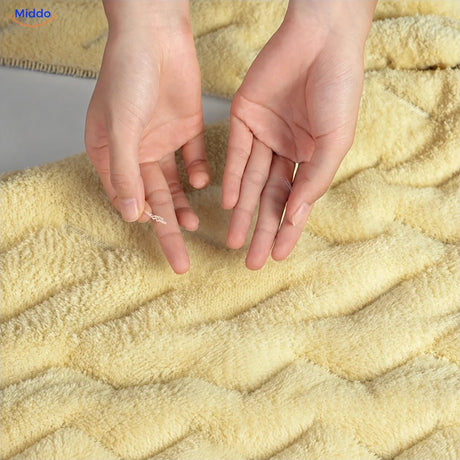 Thermoflex winter pants teddy fleece lining detail