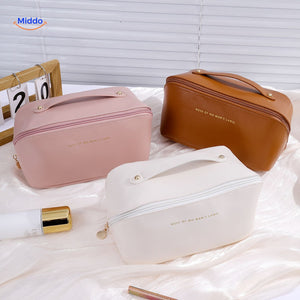 Travel cosmetic bag with mixed color options