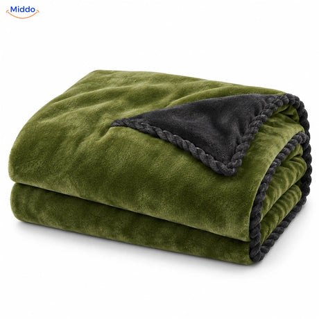 Velvety plush duvet cover in Olive Green | Dark Gray