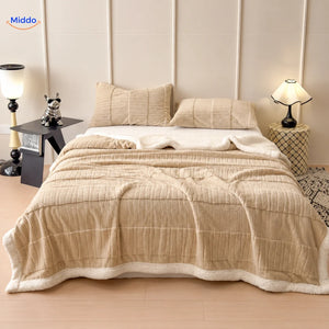 Winterra throw blanket with wave texture in beige and soft fleece reverse
